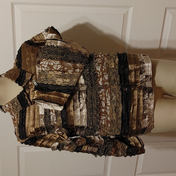 🤣 Tantrums Collection Jacket - Picture 4 of 15